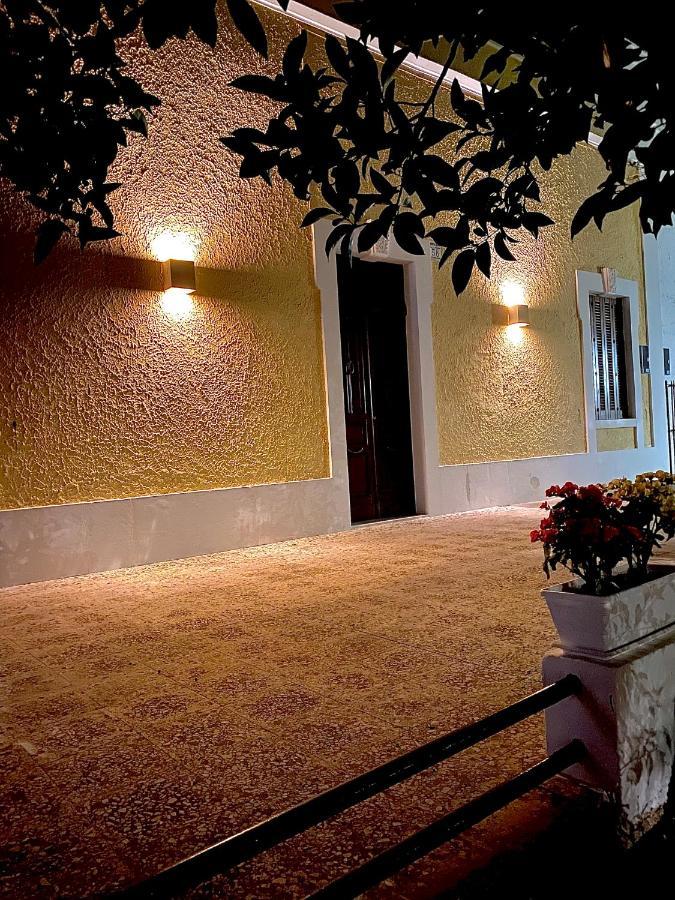 Villa Ricciardi-Suite Famigliare 1-Zona Ostuni Montalbano  Bagian luar foto